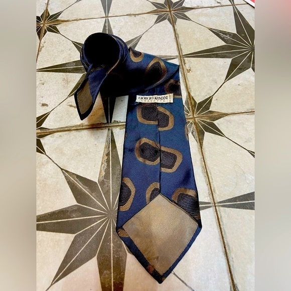 Vintage Giorgio Armani Slate Blue & Beige Silk Tie - Picture 3 of 7